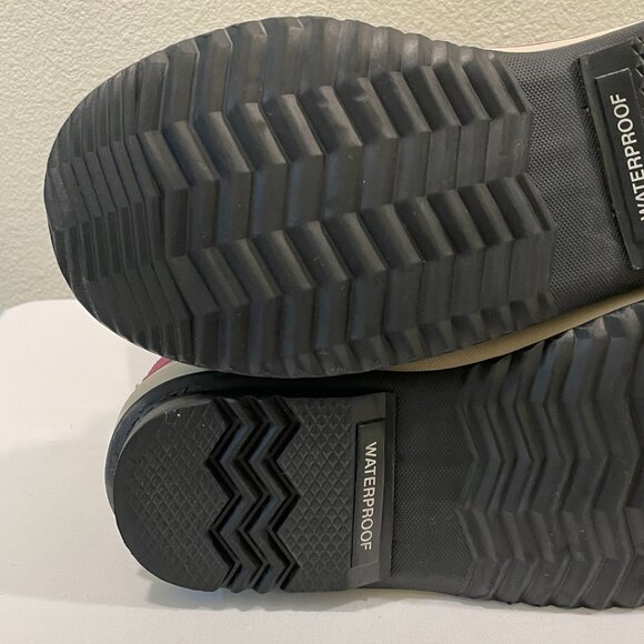 SOREL "Joan of Arctic Premium" Waterproof Boot Olive/Black/Multi Women Size 7.5 - Picture 15 of 16